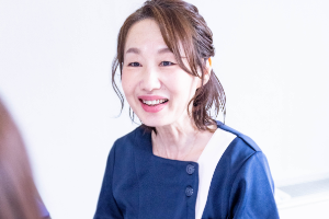中川朋子
